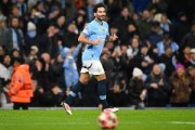 送出助攻！官方：京多安当选曼城2-0埃弗顿队内最佳球员